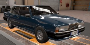 Volvo740.jpg