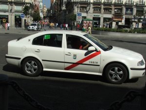 Skoda_Octavia_taxi_Madrid_3859.jpeg