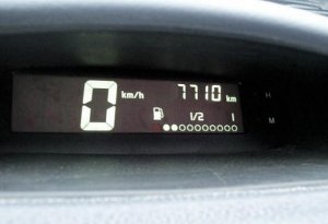 67-twingo-compteur-digital.jpg