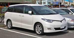 Toyota_Estima_R50_001.jpg