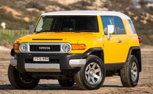 2016-toyota-fj-cruiser-40.jpg