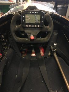 02rm26dgj3c31.jpg
