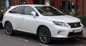 2013_Lexus_RX_450h_F_Sport_CVT_35_Front.jpg