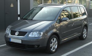 VW_Touran_TDI_front-1.jpeg